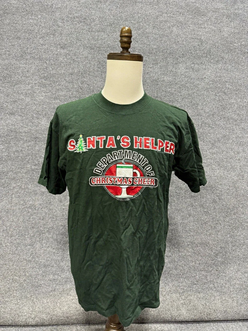 Vintage Gildan Santaâs Helper Christmas Cheer Green Graphic T Shirt Mens Large